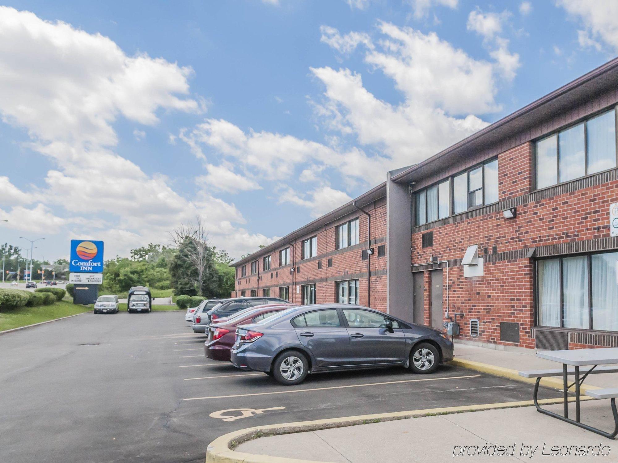 Comfort Inn Meadowvale Mississauga Esterno foto