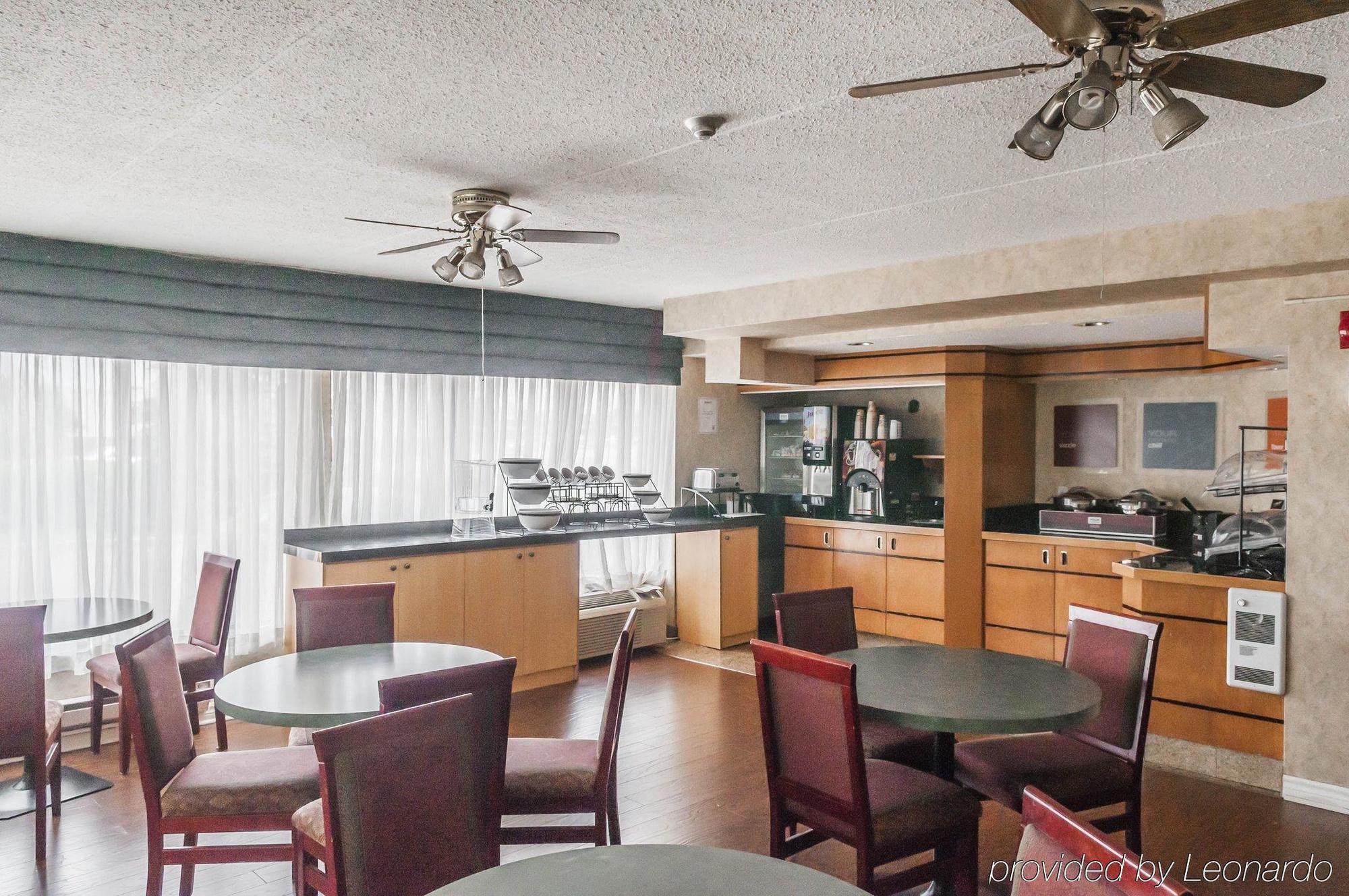 Comfort Inn Meadowvale Mississauga Esterno foto
