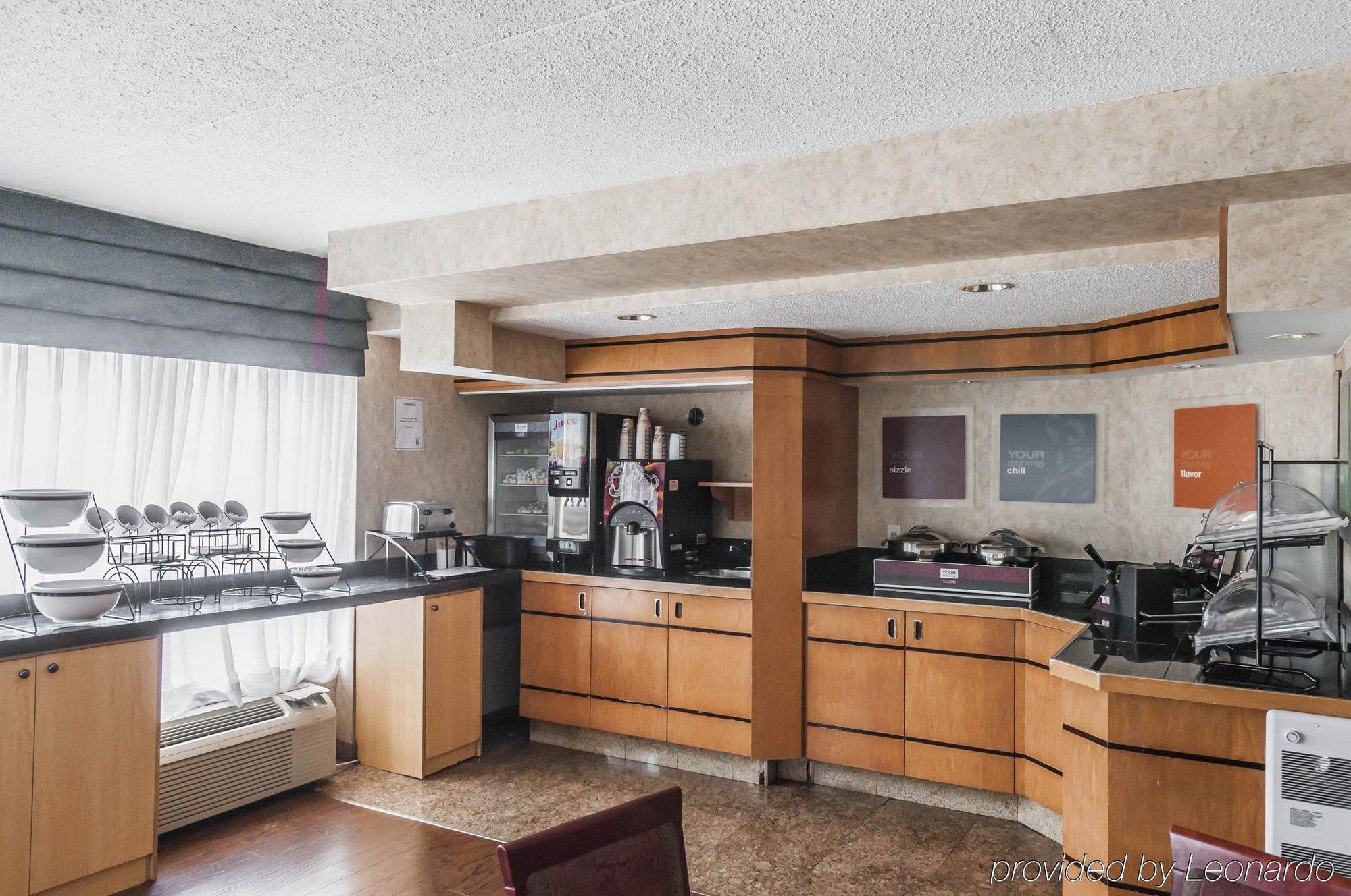 Comfort Inn Meadowvale Mississauga Esterno foto