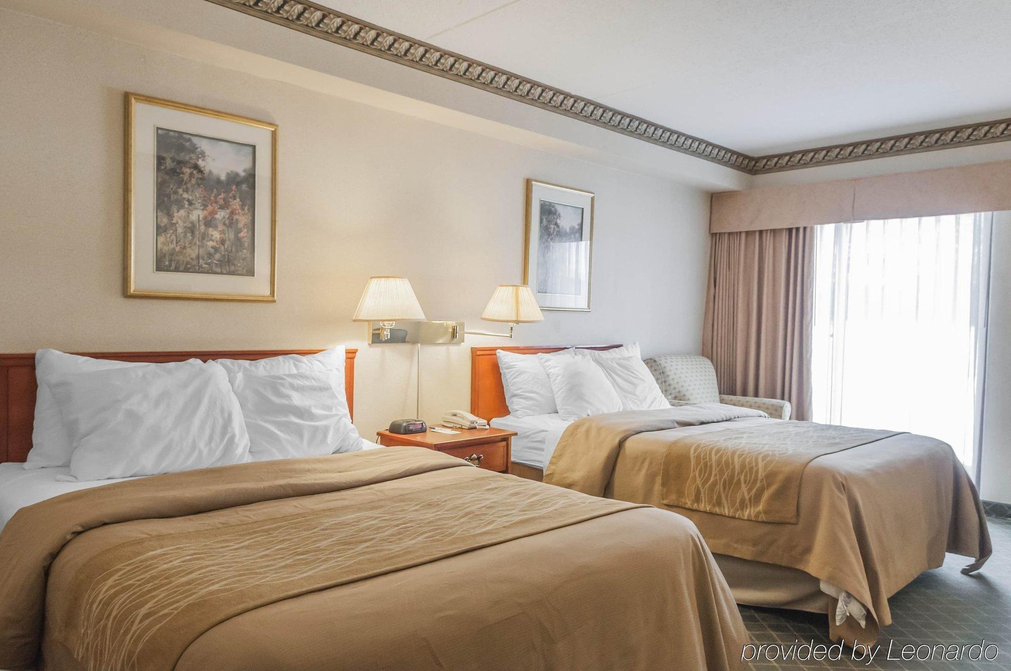 Comfort Inn Meadowvale Mississauga Esterno foto