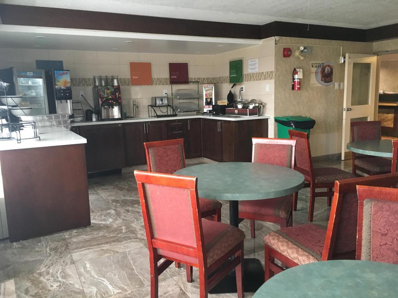 Comfort Inn Meadowvale Mississauga Esterno foto
